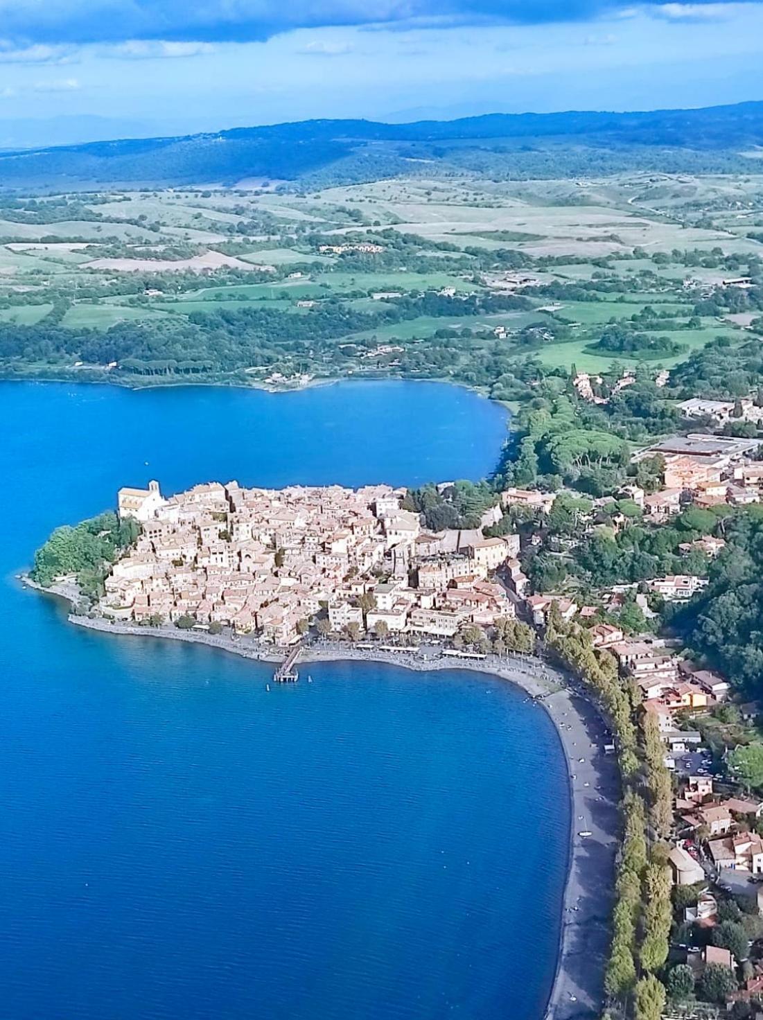Appartamento Tra Il Borgo E Il Lago Anguillara Sabazia Exterior photo