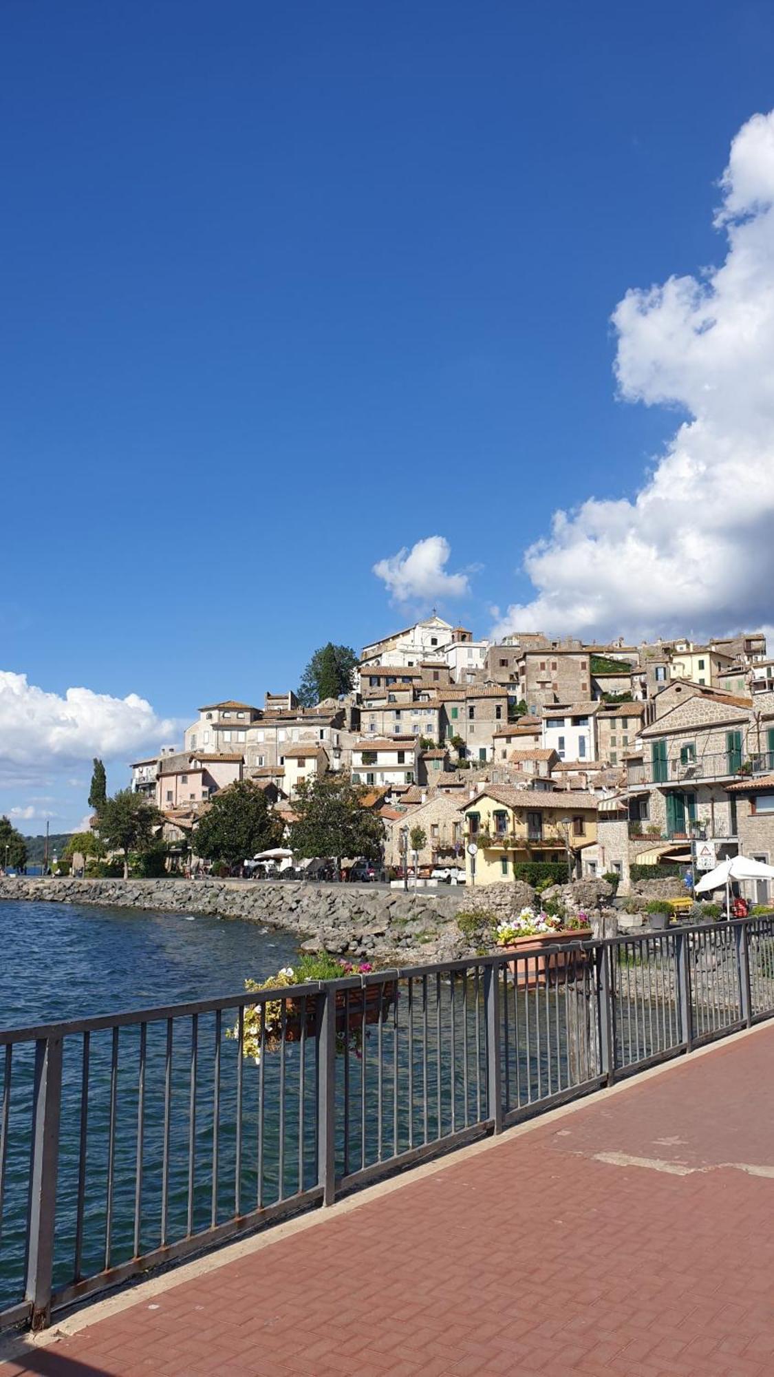 Appartamento Tra Il Borgo E Il Lago Anguillara Sabazia Exterior photo