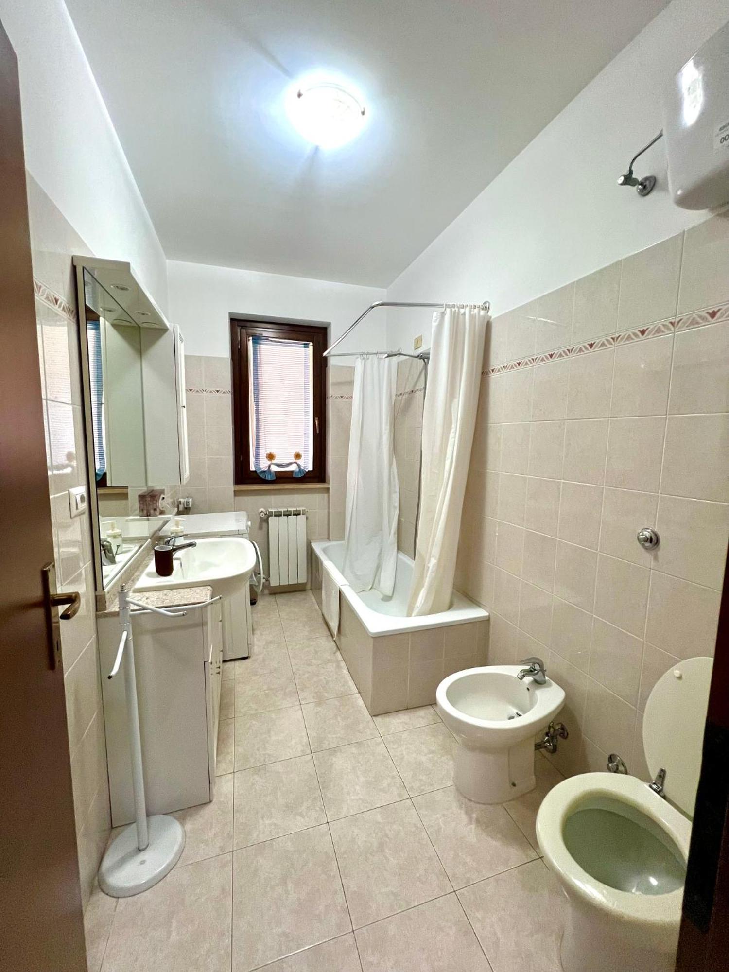 Appartamento Tra Il Borgo E Il Lago Anguillara Sabazia Exterior photo